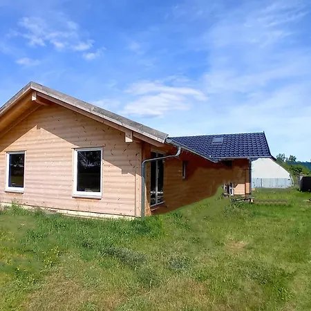 4 Elemente In Mit Tollem Garten Feriehus