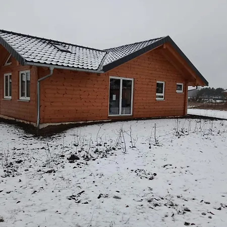 4 Elemente In Mit Tollem Garten * Selchow (Oder-Spree)