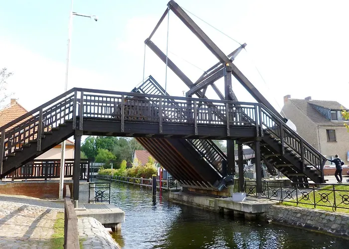 4 Elemente In Mit Tollem Garten Selchow (Oder-Spree)